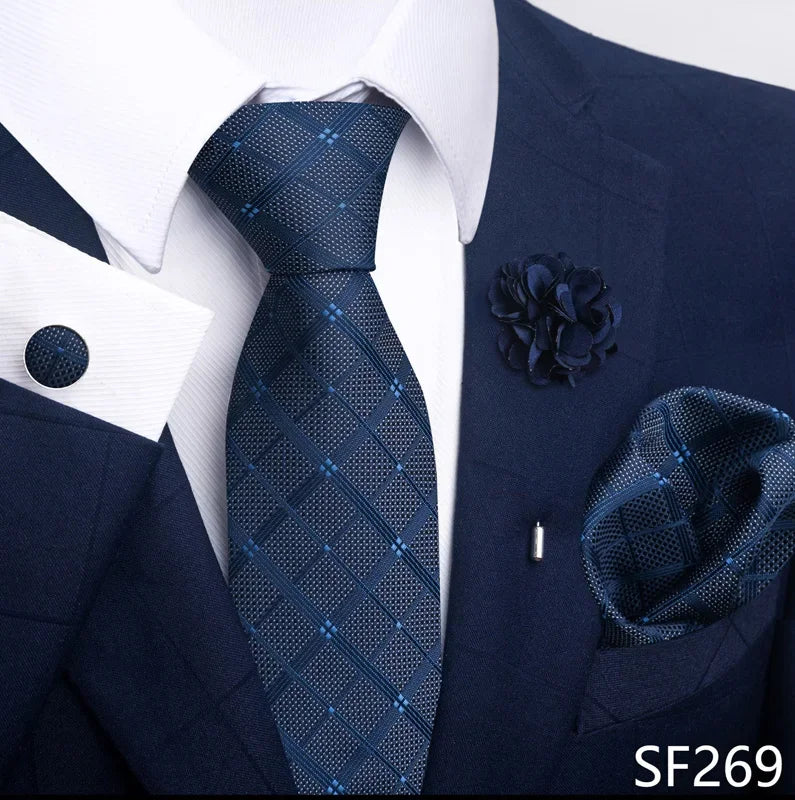 Luxury Green Floral Men’s Necktie Set .Tie, Pocket Square & Cufflinks