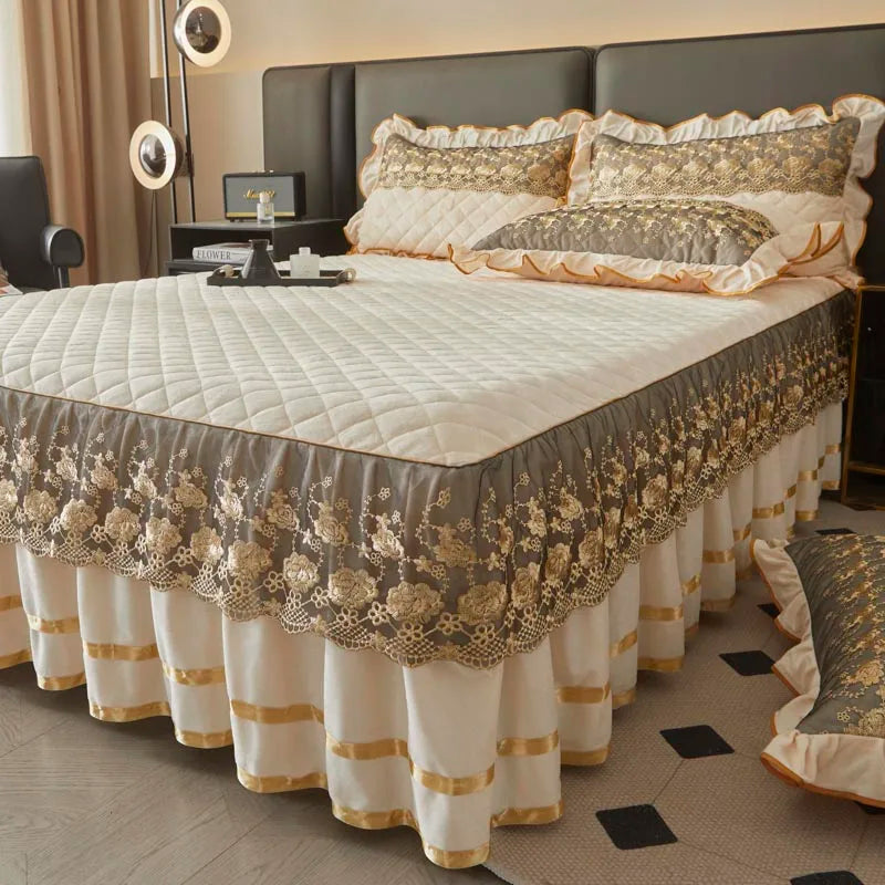 Luxury European Lace Velvet Bedspread Set