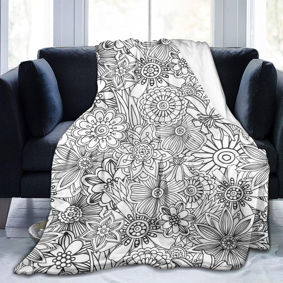 Adult Stress-Relief Coloring Flannel Blanket, DIY Hand-Painted Thickened Warm Throw for Home Office Naps, Creative Doodle Floral